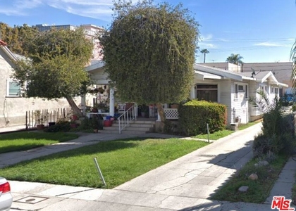 1320 N Harvard Boulevard - Photo 1