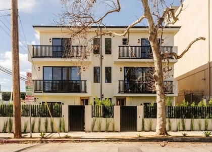 6765 1/2 Lexington Avenue - Photo 1