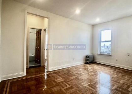 175 Pinehurst Avenue - Photo 1