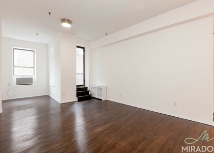 127 4th Avenue - Photo 1
