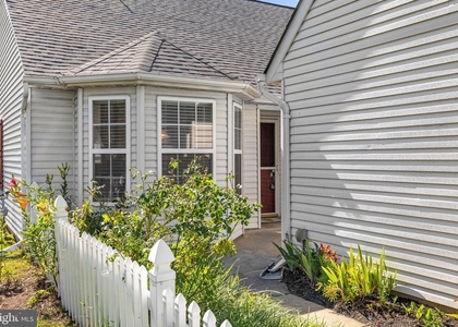 11318 Savannah Drive - Photo 1