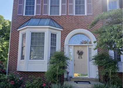 7034 Darby Towne Court - Photo 1