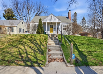 1102 Arborview Boulevard - Photo 1
