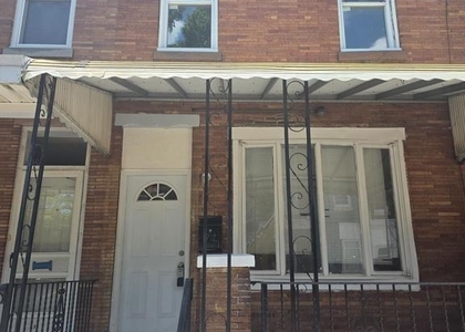 1712 N Lindenwood Street - Photo 1