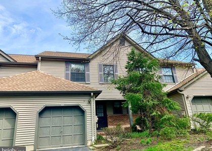 305 Marten Road - Photo 1