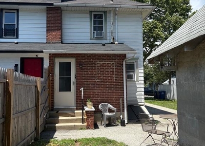 314 W 4th Street - Photo 1