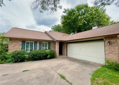 16508 Framingham Cir - Photo 1
