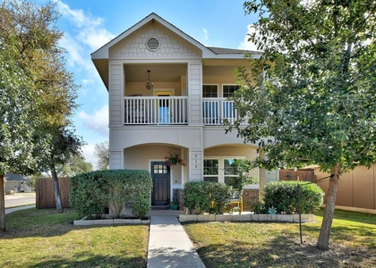 518 Stonewood Ln - Photo 1