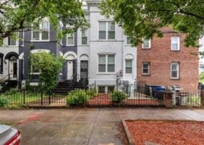 84b Nw Q Street Nw - Photo 1