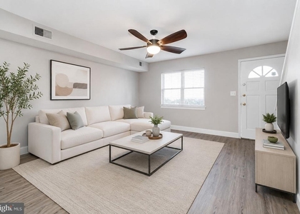 1515 1st Street Sw - Photo 1