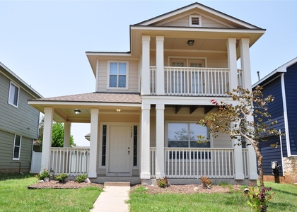 1328 Davis Mountain Loop - Photo 1