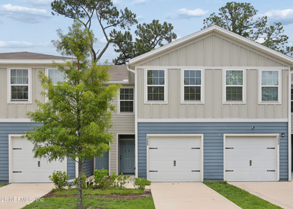 5988 Creekside Crossing Drive - Photo 1
