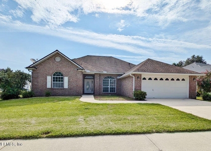 2413 Cedar Trace Drive W - Photo 1