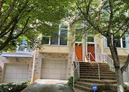 1325 Peachtree View Ne - Photo 1