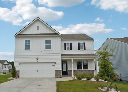 100 Fernbrook Trail - Photo 1