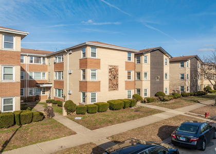 8536 W Gregory Street - Photo 1