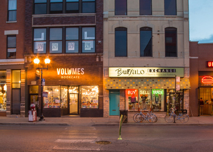 1474 N Milwaukee Avenue - Photo 1