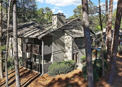 903 Cumberland Court - Photo 1
