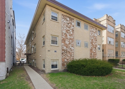 425 S Kenilworth Avenue - Photo 1