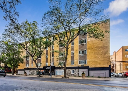 5400 N Sheridan Road - Photo 1