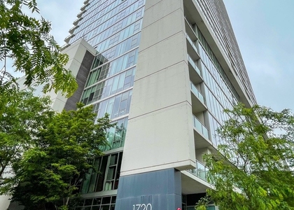 1720 S Michigan Avenue - Photo 1