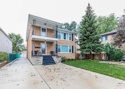 830 N Northwest Highway - Photo 1