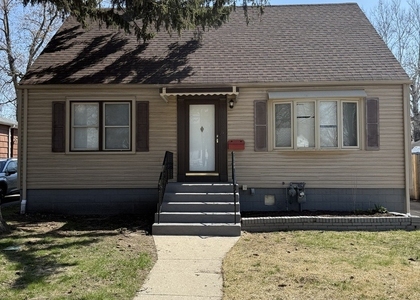 18343 Oakwood Avenue - Photo 1