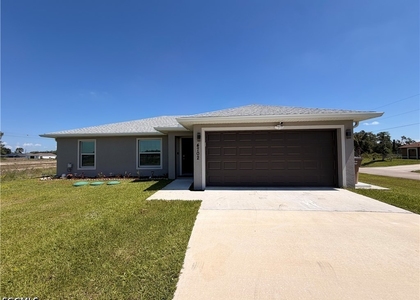 4702 Loraine Avenue S - Photo 1