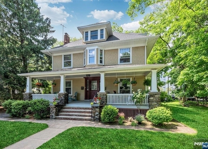 34 Washington - Photo 1