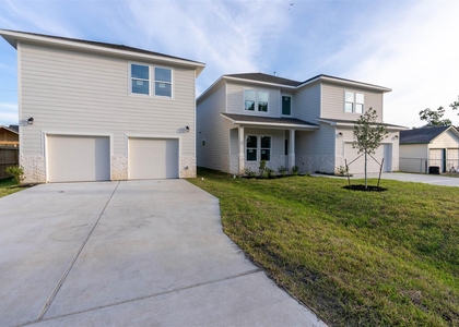 6006 Jerrycrest Drive - Photo 1