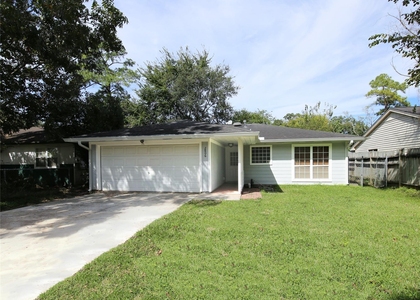 2806 Bluebonnet Street - Photo 1