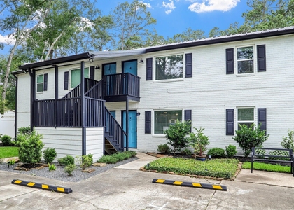2655 Fountain View Street - Photo 1