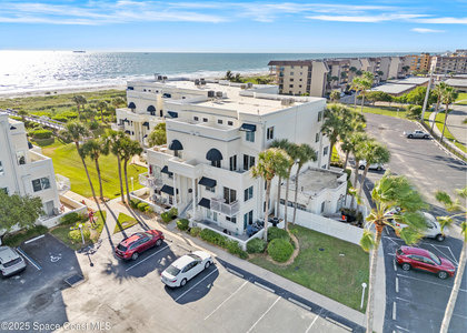 8600 Ridgewood Avenue - Photo 1