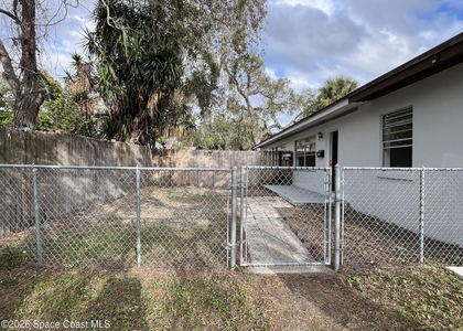 1805 Guava Avenue - Photo 1