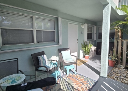 7605 Ridgewood Avenue - Photo 1