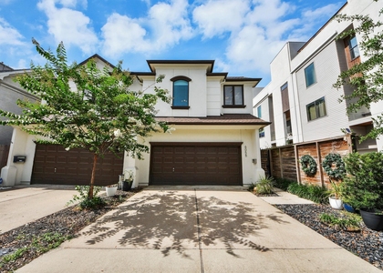 605 W Polk Street - Photo 1