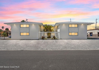 210 6th Avenue - Photo 1