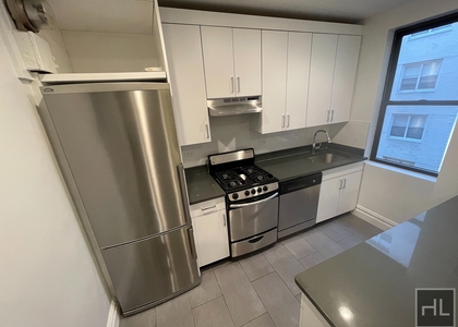 West 12 Street - Photo 1