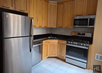 West 104 Street - Photo 1