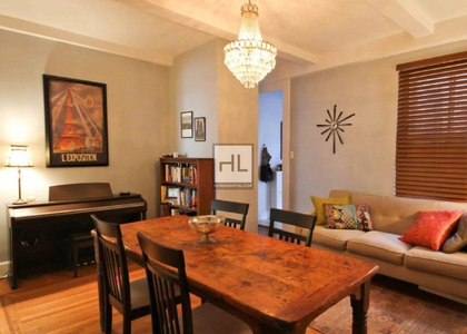 West 55 Street - Photo 1