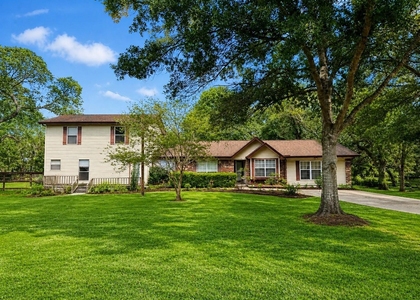 14225 Patricia Lane - Photo 1