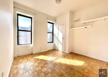 323a East 89th Street - Photo 1