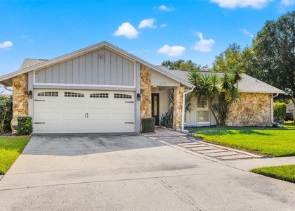 6701 Leeward Isle Way - Photo 1