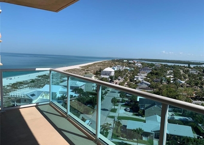 880 Mandalay Avenue - Photo 1