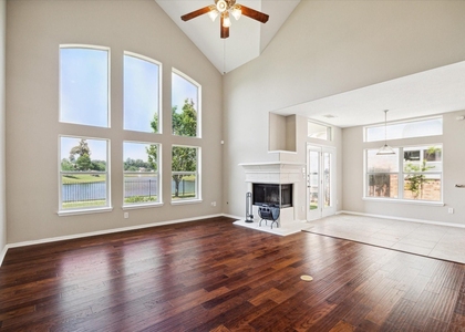 30507 Russell Point Drive - Photo 1