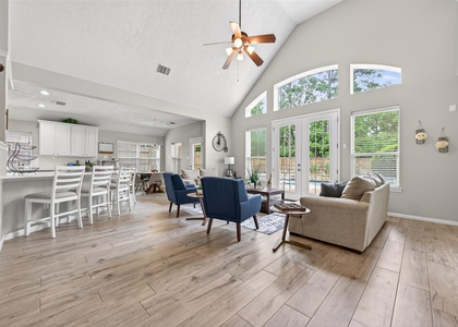 155 E Concord Valley Circle - Photo 1