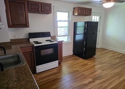 425 Mount Vernon Ave - Photo 1