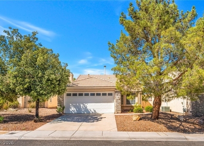 9724 Panorama Cliff Drive - Photo 1