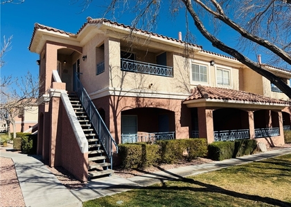 352 Pine Haven Street - Photo 1