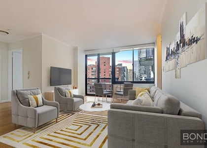 West 48th Street - Photo 1